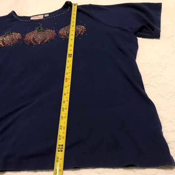 QF light navy blue t-shirt with 3 blingy pumpkins (2X) - Picture 13 of 16
